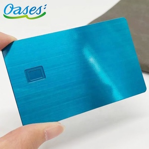 Tùy chỉnh Chip hai-giao diện ghi nợ màu đen kim loại thẻ tín dụng không tiếp xúc trống khắc laser kim loại thẻ kinh doanh - Product Image 6