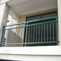 Balustrade de balcon facile à installer en acier inoxydable sans cadre avec poteaux et mains courantes pratiques