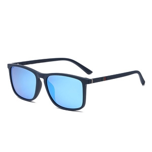 <span class=keywords><strong>Gafas</strong></span> <span class=keywords><strong>de</strong></span> Sol Polarizadas Cuadradas Clásicas <span class=keywords><strong>de</strong></span> Moda al por Mayor <span class=keywords><strong>de</strong></span> Fábrica para Hombres y Mujeres, Ideales para Conducir y Pescar, Venta Transfronteriza - Product Image 4