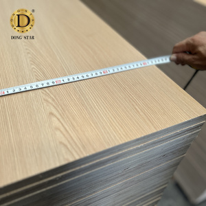 <span class=keywords><strong>Contreplaqué</strong></span> de mélamine à motif de marbre à grain de bois résistant à l'eau de 18mm <span class=keywords><strong>d</strong></span>'épaisseur brillant/blanc mat - Product Image 3