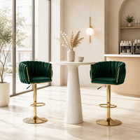 Tabouret de bar ergonomique en velours vert sur base dorée de luxe, pivotant et réglable en hauteur, pour café, club, restaurant