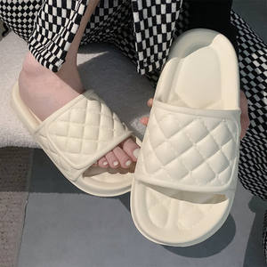 XxxiTo अल्ट्रा क्लाउड आराम एवा चप्पल हीरे की पैटर्न स्मृति फोम सैंडल पुरुषों के लिए गैर-पर्ची वाटरप्रूफ इनडोर स्लाइड - Product Image 2