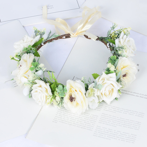 Vente en gros de bandeaux de fleurs pour <span class=keywords><strong>mariage</strong></span> en plein air bandeau de belles couronnes de mariée bandeau <span class=keywords><strong>couronne</strong></span> de fleurs personnalisée - Product Image 3