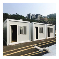 Maison conteneur préfabriquée en usine, équipée d'une salle de bain et d'une cuisine complètes, pour hébergement temporaire d'événements ou bureau