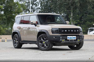 2025 Geely Jetour Traveller 2t 2.0t 1.5t T2 automatique hybride essence SUV conduite à gauche nouvelle voiture véhicules à essence Jietu voyageur - Product Image 4