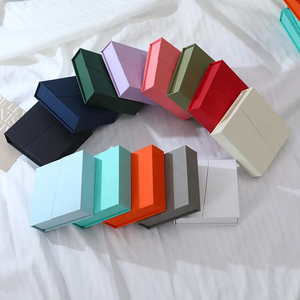 Caja de Regalo de Cartón Plegable Magnética Personalizada para Joyería, Caja de Embalaje de Papel para Pulseras, Collares, Pendientes y Anillos - Product Image 6