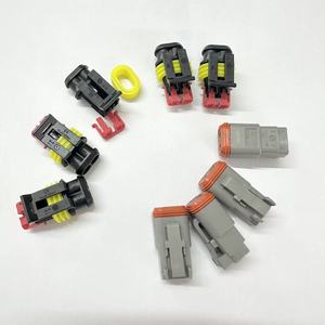 Настраиваемые корпуса соединителей для различных жгутов проводов - Product Image 4