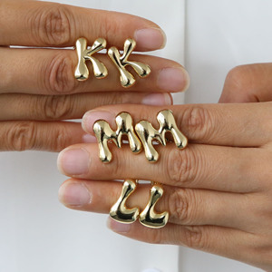 Mode 18K Plaqué Or Chunky Alphabet Boucles D'oreilles Initiales Femmes Bulle Ballon Lettre Boucles D'oreilles - Product Image 4