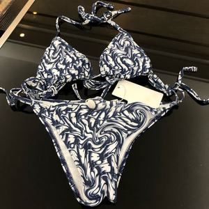 Bikini di Lusso <span class=keywords><strong>da</strong></span> <span class=keywords><strong>Donna</strong></span> di Marca, Costume <span class=keywords><strong>da</strong></span> <span class=keywords><strong>Bagno</strong></span> Sexy con Top Triangolare e Catena - Product Image 1