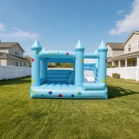 Souffleur pour château gonflable, Bannières pour château gonflable à pois, Château gonflable blanc personnalisé avec toboggan bleu