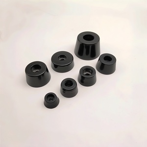 Pieds de châssis de meubles Longran en <span class=keywords><strong>PVC</strong></span>/métal noir, antidérapants, antichocs, avec vis surélevées et patins en caoutchouc fixés - Product Image 5