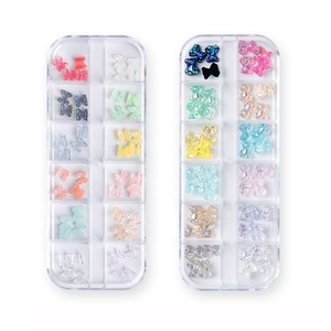12 Rejillas con Lindos Ositos y Lazo de Aurora Colorido, Adorno Kawaii para <span class=keywords><strong>Uñas</strong></span> - Product Image 3