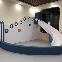 Accessoires de salle de jeux d'intérieur interchangeables résistants aux UV pour toboggan d'escalade pour enfants Livraison rapide pour les établissements d'enseignement