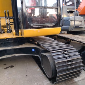 Excavatrice Cat 320D d'occasion durable, classe 20 tonnes, faible consommation de carburant, moteur Cat, parfaite pour les travaux de terrassement, châssis robuste - Product Image 6