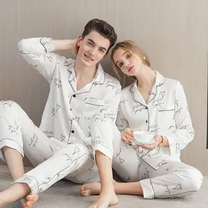 Custom Print Lovers Matching Couple 2 Piece Long Sleeve Polyester Satin Silk Christmas Pyjamas Family Womens Sleepwear Set