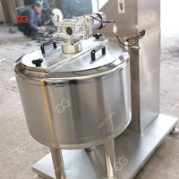 Petit pasteurisateur industriel automatique de lait de ligne de réservoir de machine de crème glacée de jus d'orange pour la vente des prix 50L