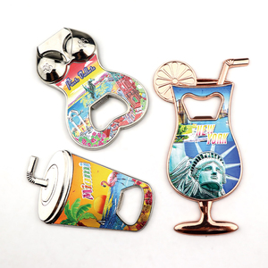 Ouvre-bouteille aimanté en métal en forme de bouteille de bière, souvenir de la Sainte-Marguerite, cadeau touristique de l'île, impression personnalisée sur feuille métallique - Product Image 5