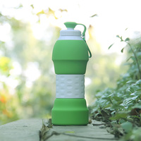 Bouteille d'eau pliable portable, bouteilles pliables personnalisées sans BPA, bouteilles d'eau pliables en silicone pour la course à pied, la gym et les sports