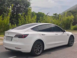 Tesla Model 3 RWD 2022 Usado, Sedán Mediano 100% Eléctrico, Autonomía CLTC de 556 km, Autopilot Básico, Vehículo Familiar y de Negocios para Exportación - Product Image 4