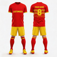 Maillots de football rétro PSG domicile 04-05, styles classiques, 100% polyester, avec nom/n° du joueur, prix bas pour l'équipe nationale
