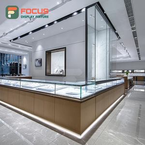 Sistema de Exhibición de Joyería de Alta Visibilidad para Minoristas, Mostrador de Joyería para Centro Comercial con Superficie Pulida - Product Image 4