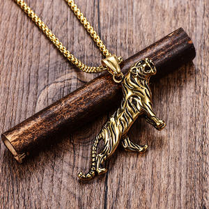 قلادة رائعة على شكل حيوان هيب بوب للرجال قلادة من الفولاذ المقاوم للصدأ قلادة النمر 18K قلادة تميمة - Product Image 6