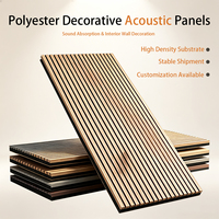 Système de revêtement mural acoustique en fibres de polyester à lattes de bois modernes, absorbant le son, pour bureau, salle de conférence, studio, intérieur