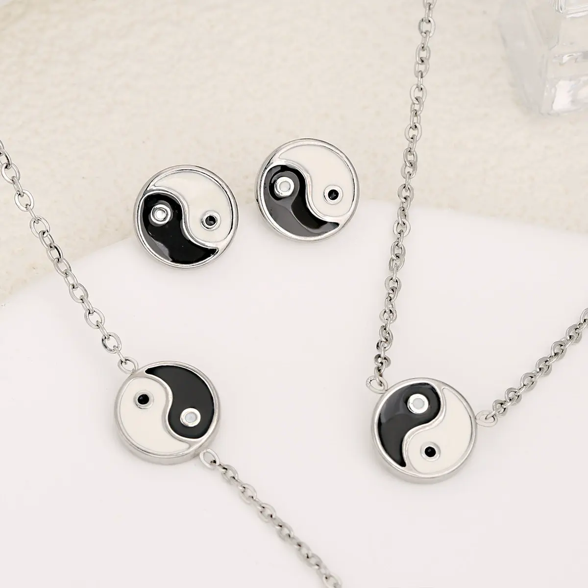 ชุดไทชิแบบหยอดน้ำมันทำจากเหล็ก