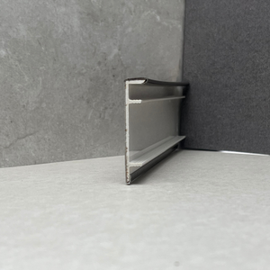 Plinthe en acier inoxydable pour plaques de plâtre et cloisons sèches – Profilés décoratifs métalliques modernes - Product Image 3