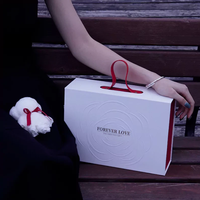 Scatola regalo di lusso portatile di san valentino confezione in cartone Premium con Logo personalizzato scatola di cartone pieghevole a conchiglia di fascia alta