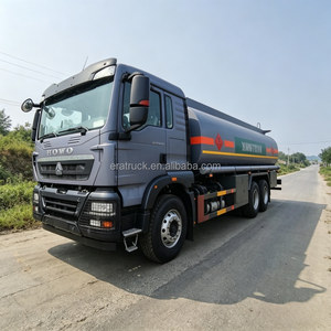Nuovo <span class=keywords><strong>Autocisterna</strong></span> di Alta Qualità 6x4 da 20cbm 5000 Litri HOWO 380hp 450hp Manuale per Trasporto Benzina - Product Image 1