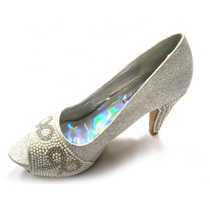 Usine <span class=keywords><strong>Fournisseur</strong></span> Nouvelle Marque 2019 Bout ouvert <span class=keywords><strong>De</strong></span> Diamant <span class=keywords><strong>De</strong></span> Mariage <span class=keywords><strong>Chaussures</strong></span> - Product Image 4