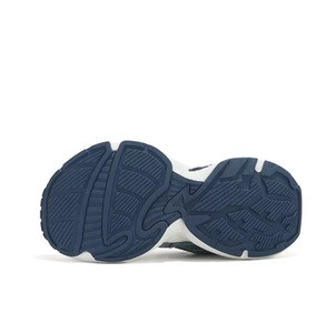 Nouvelles baskets de course vulcanisées respirantes à semelle épaisse, avec empeigne en maille, rehaussantes, décontractées, antidérapantes, pour l'hiver et le printemps - Product Image 5
