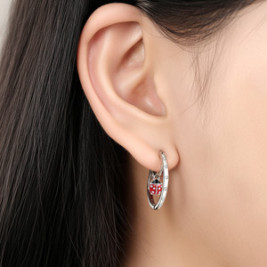 Venta directa de fábrica de pendientes de latón blanco con diseño de escarabajo y margarita, pendientes originales de alta gama, venta al por mayor para mujer - Product Image 3