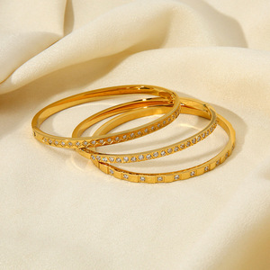 Bracelet en acier inoxydable avec zircon, plaqué or 18 carats, ne se décolore pas, polyvalent et unique, accessoire haut de gamme pour femmes - Product Image 2
