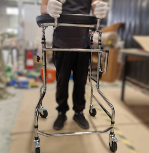 Entrenamiento <span class=keywords><strong>de</strong></span> rehabilitación Ayudas para caminar para adultos Andadores para caminar para rehabilitación <span class=keywords><strong>de</strong></span> hemiplejia <span class=keywords><strong>de</strong></span> accidente cerebrovascular - Product Image 2