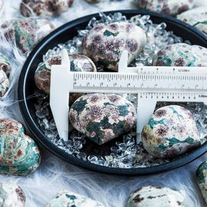 Venta caliente Corazón <span class=keywords><strong>de</strong></span> cristal natural Rusia Flor Corazón <span class=keywords><strong>de</strong></span> ágata para curar - Product Image 3