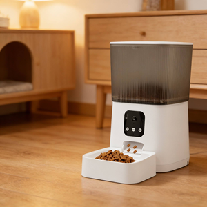 Comedero automático para mascotas en oferta para vacaciones, dispensador de comida para perros pequeños, comedero para mascotas con certificación RoHS - Product Image 1