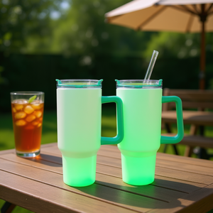 Vaso Térmico de Acero Inoxidable de 40oz para Sublimación, Estilo Clásico con Tapa, Asa y Popote, Brilla en la Oscuridad, para Exteriores, Hogar y Viajes (OEM/ODM) - Product Image 2