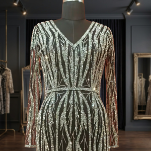 ชุดราตรีทรงบอลกาวน์แบบเรียบหรูสีดำคริสตัล ไหล่เดียว คอสูง ประดับเพชร งานแฮนด์เมด - Product Image 3