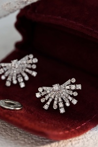 1.0ct VS Naturel Diamant Feux <span class=keywords><strong>D</strong></span>'artifice <span class=keywords><strong>Boucles</strong></span> <span class=keywords><strong>D</strong></span>'<span class=keywords><strong>oreilles</strong></span> Goujons <span class=keywords><strong>18</strong></span> <span class=keywords><strong>Carats</strong></span> Solide <span class=keywords><strong>Or</strong></span> <span class=keywords><strong>Jaune</strong></span> Dernière Mode Plein Bling Quotidien <span class=keywords><strong>Boucles</strong></span> <span class=keywords><strong>D</strong></span>'<span class=keywords><strong>oreilles</strong></span> - Product Image 4