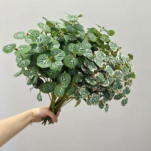 Ramillete de Hojas de Eucalipto Artificiales Meng Jie, Plástico Verde para Decoración de Interiores, Arreglos Florales y Paisajismo - Product Image 3