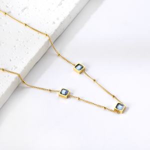 Collar con Colgante Cuadrado de Diamantes en Acero Inoxidable Chapado en Oro de 18k, Joyería de Moda Ason, Collar Geométrico con Cristal Verde para Mujer - Product Image 4