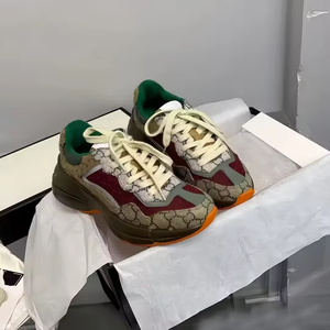 Zapatillas Deportivas Casuales de Diseño de Lujo y Alta Calidad para Hombre y Mujer, Zapatillas de Lona Transpirables con Suela Gruesa, Zapatos para Caminar para Hombre - Product Image 1