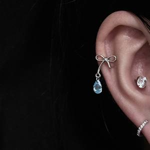 Pendientes de Plata de Ley S925 con Diseño Exquisito de Nudo de Mariposa, Zirconia Azul en Forma de Gota de Agua, Pendientes Colgantes de Moda, Aretes - Product Image 1