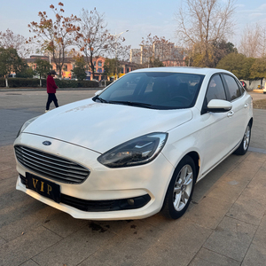 <span class=keywords><strong>Ford</strong></span> <span class=keywords><strong>Escort</strong></span> 2020 <span class=keywords><strong>Berlina</strong></span> 1.8 FWD Automatica Miglior Prezzo Telecamera Posteriore Sedili in Pelle Motore Turbo R18 Controllo Remoto - Offerta Speciale - Product Image 2