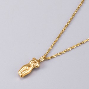 Collana con Ciondolo a Forma di Corpo Femminile Astratto in Acciaio Inossidabile Dorato, Regalo Unico per Donne - Product Image 5