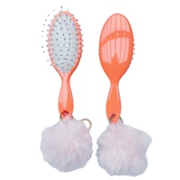 Petite brosse à peigner pour enfants de couleur bonbon. Bienvenue à personnaliser votre propre couleur unique.