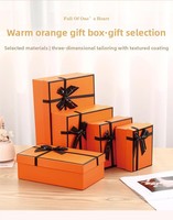 Boîte cadeau carrée en carton magnétique orange avec logo personnalisé, doublure en éponge, ruban, fleurs, bouquets, bougie aseptique