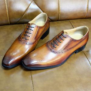 Zapatos Derby Ingleses con Acabado Lacado que Aumenta la Altura, Cuero Genuino Brillante con Diseño Grabado, Resistentes, Ligeros, Impermeables para Otoño - Product Image 2